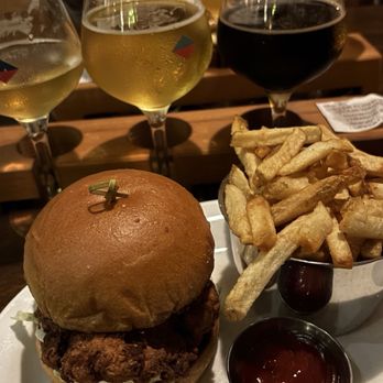 The Magnet - Beer Bar Near Me - Vancouver, British Columbia