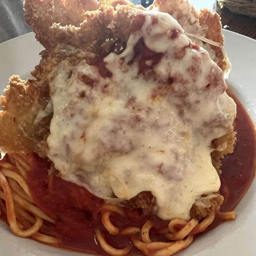 Mamma G's - Veal Parmesan with spaghetti - Italian Near Me - Rochester, New York