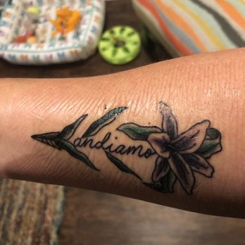 Lilium Tattoo Hawaii - Right after I took the Saniderm off. Can't believe how saturated the color is! - Tattoo Near Me - Honolulu, Hawaii Lilium Tattoo Hawaii - Right after I took the Saniderm off. Can't believe how saturated the color is! - Tattoo Near Me - Honolulu, Hawaii