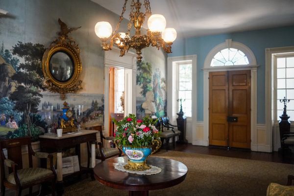 Monmouth Historic Inn & Gardens by null