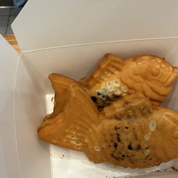 Somisomi - Sesame Taiyaki - Ice Cream & Frozen Yogurt Near Me - Ontario, California Somisomi - Sesame Taiyaki - Ice Cream & Frozen Yogurt Near Me - Ontario, California