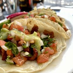 El Mezcalito - Tacos al Pastor