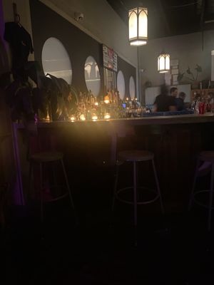 Otto's Bar by null