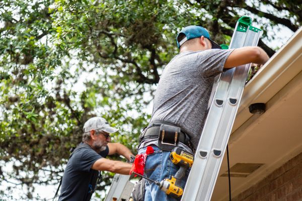 Davco Custom Builders Logo