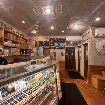 Molly's Cupcakes - Bakeries Near Me - New York, New York Molly's Cupcakes - Bakeries Near Me - New York, New York