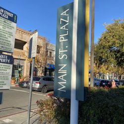 Main Street Plaza