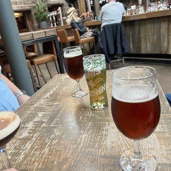 Indigo Yard - Chieftain Ale, Innis Gunn - British Near Me - Edinburgh, EDH Indigo Yard - Chieftain Ale, Innis Gunn - British Near Me - Edinburgh, EDH