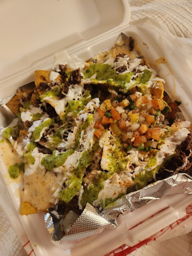 Chilangos Tacos