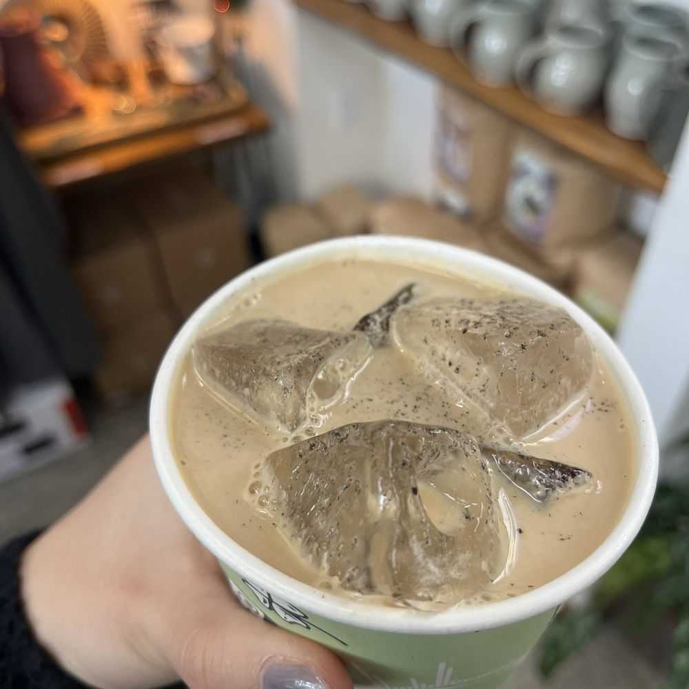 11th Hour Coffee - Coffee & Tea Near Me - Santa Cruz, California