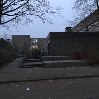 Gymnasium Grootmoor - Middle Schools & High Schools Near Me - Hamburg, HH Gymnasium Grootmoor - Middle Schools & High Schools Near Me - Hamburg, HH