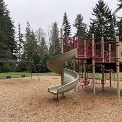 Daleway Park - Playground and swings