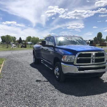 Burns Rv Park - Ole' blue against that purdy farmland - Campgrounds Near Me - Burns, Oregon