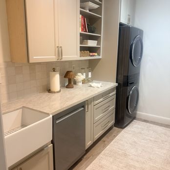 VNC Renovate - Laundry/Pantry - General Contractors Near Me VNC Renovate - Laundry/Pantry - General Contractors Near Me