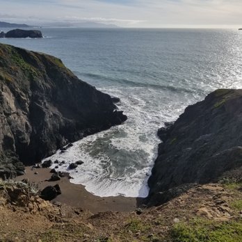 Rodeo Beach - Hidden beach - Beaches Near Me - Sausalito, California