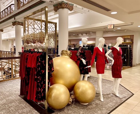 Macy's by null