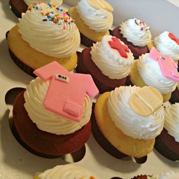 Bree's Cakes - close up custom red velvet & lemon cupcakes for rn nurse - Bakeries Near Me - Simi Valley, California Bree's Cakes - close up custom red velvet & lemon cupcakes for rn nurse - Bakeries Near Me - Simi Valley, California