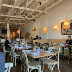 The Little Lion - Inside restaurant