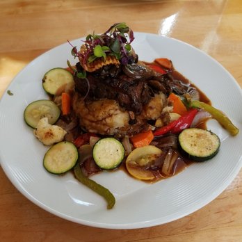 High Rock Cafe - 301 - New American Near Me - Wisconsin Dells, Wisconsin