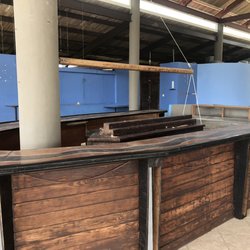 Sea Breeze Hotel Bar