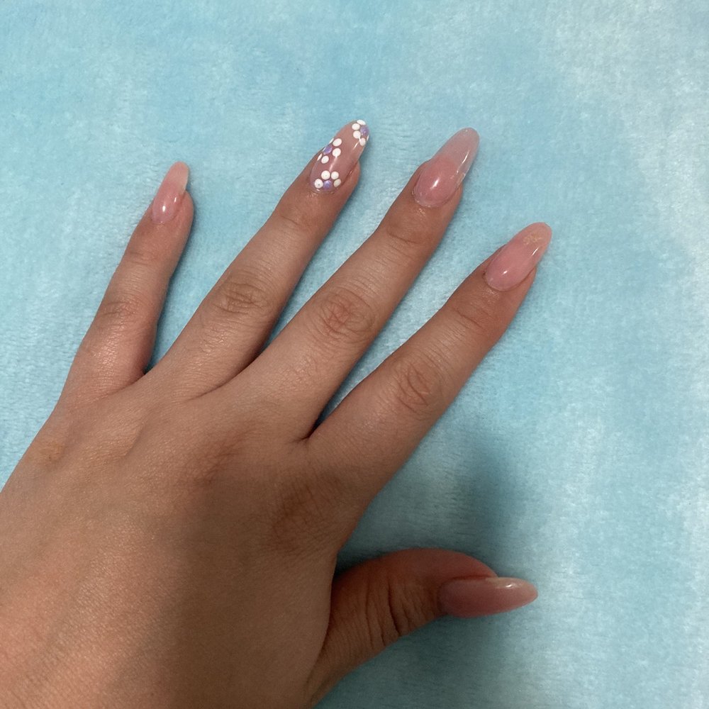 Pink Polish Nail Lounge - Cute flower accent finger. - Nail Salons Near Me - Pomona, California Pink Polish Nail Lounge - Cute flower accent finger. - Nail Salons Near Me - Pomona, California