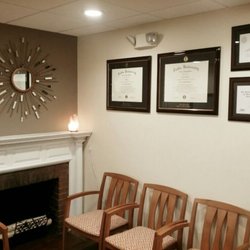JP Dental - Modern waiting room area.