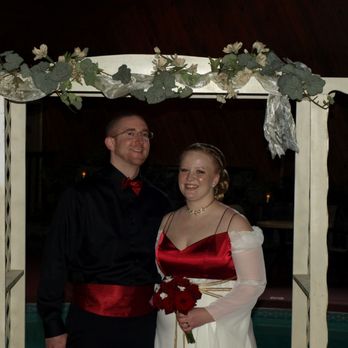 Reverend Angela Heil /Medium - Officiants Near Me