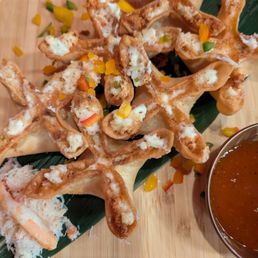 Jumbo Crab Rangoons