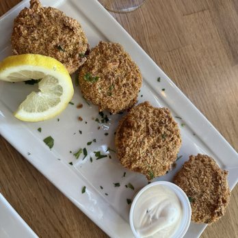 Georgia's Restaurant - Fried green tomatoes - Soul Food Near Me - Long Beach, California