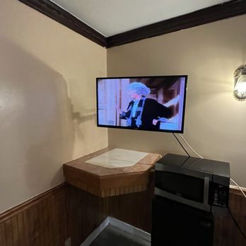 Fountain Motel - Tv - Hotels Near Me - North Bergen, New Jersey Fountain Motel - Tv - Hotels Near Me - North Bergen, New Jersey