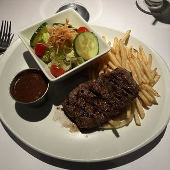 Ciccio Cafe - Steak and fries - Italian Near Me - Quebec City, Quebec Ciccio Cafe - Steak and fries - Italian Near Me - Quebec City, Quebec