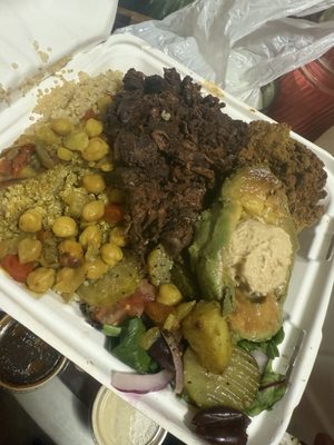 Vodega Deli & Grocery by null