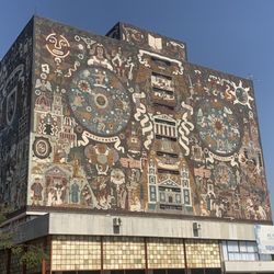Café zapatista en la Facultad de Filosofía y Letras, UNAM