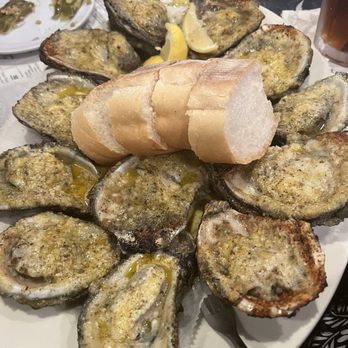 Harbor Seafood & Oyster Bar - Chargrilled oysters - Seafood Near Me - Kenner, Louisiana