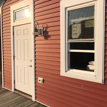 Schoolhouse Creamery - Pick up window - Ice Cream & Frozen Yogurt Near Me - Windsor, New York Schoolhouse Creamery - Pick up window - Ice Cream & Frozen Yogurt Near Me - Windsor, New York