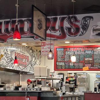 Lumpy's Diner - Interior - Diners Near Me - Antioch, California