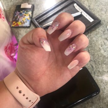 Aqua Nails Spa - Love love - Nail Salons Near Me - Clovis, California