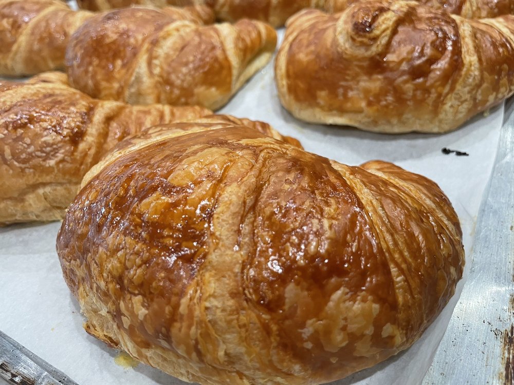 CARDINALI BAKERY 309 Photos & 76 Reviews 465 Westbury Ave, Carle