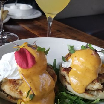 Pub Thirty Two - Crab Cake Benedict..... fabulous! - Gastropubs Near Me - Mission Viejo, California Pub Thirty Two - Crab Cake Benedict..... fabulous! - Gastropubs Near Me - Mission Viejo, California