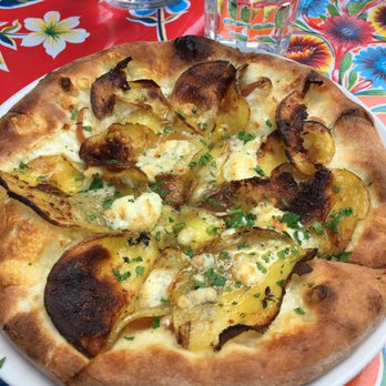 Mioposto - Con Le patate (potato pizza) - SOO DELICIOUS!!! - Italian Near Me - Seattle, Washington Mioposto - Con Le patate (potato pizza) - SOO DELICIOUS!!! - Italian Near Me - Seattle, Washington