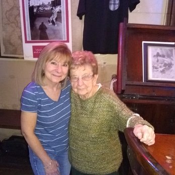 Stanley's - Bars Near Me - Chicago, Illinois