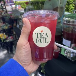 Berry tea