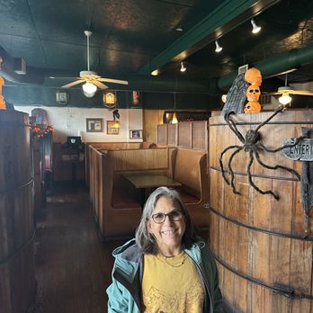 Amos Howards Restaurant & Brew Works - Inside - Pubs Near Me - Hickory, North Carolina