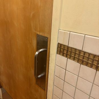 Panera Bread - Do you ever wipe down the walls? - Sandwiches Near Me - Wayne, Pennsylvania