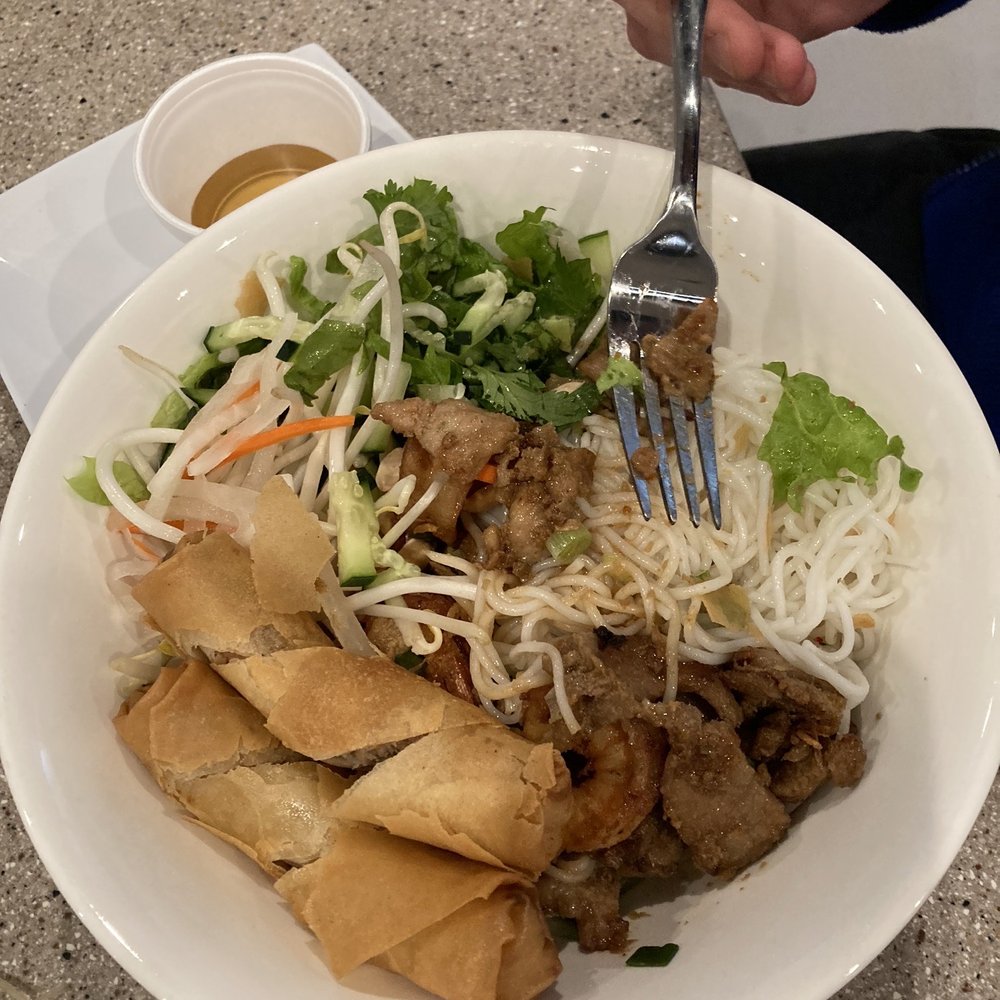 Pho Kitchen - Very bland for $22.99 - Vietnamese Near Me - Pinetop-Lakeside, Arizona Pho Kitchen - Very bland for $22.99 - Vietnamese Near Me - Pinetop-Lakeside, Arizona