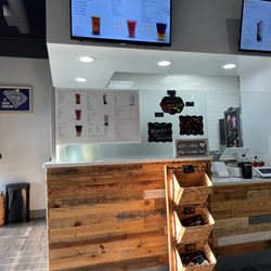 J Tea Tega Cay - Inside