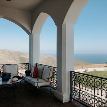 Deer Creek Ridge - Vacation Rentals Near Me - Malibu, California Deer Creek Ridge - Vacation Rentals Near Me - Malibu, California