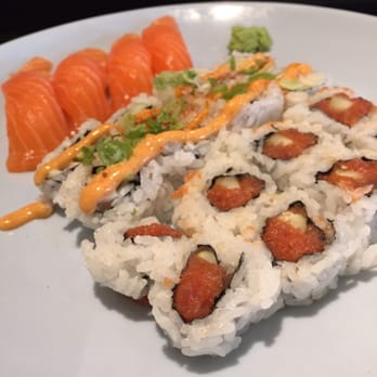 SushiStop Pasadena - Salmon sushi, spicy scallop roll and spicy tuna roll. - Sushi Bars Near Me - Pasadena, California SushiStop Pasadena - Salmon sushi, spicy scallop roll and spicy tuna roll. - Sushi Bars Near Me - Pasadena, California