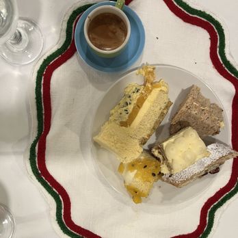 A Movable Feast - Desert. - Caterers Near Me A Movable Feast - Desert. - Caterers Near Me