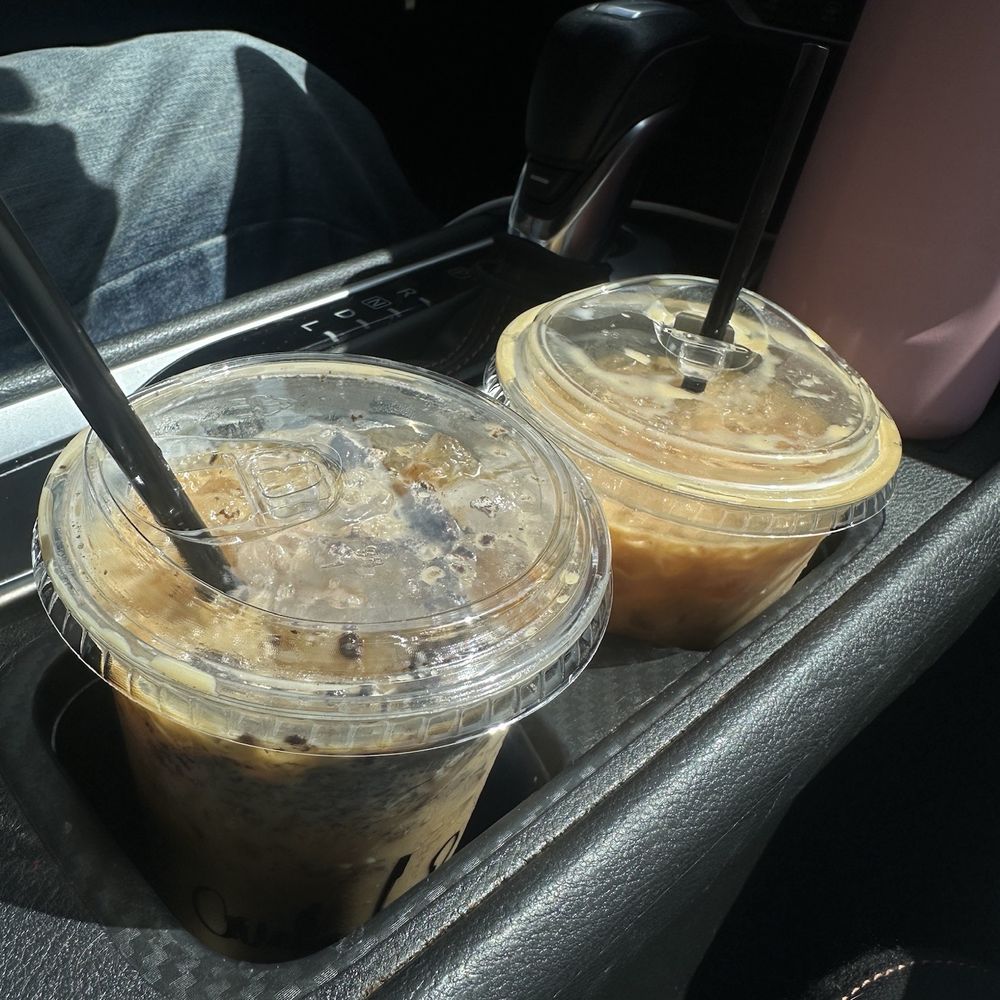 6 Grados Coffee - Oreo coffee and bourbon caramel - Coffee & Tea Near Me - San Diego, California 6 Grados Coffee - Oreo coffee and bourbon caramel - Coffee & Tea Near Me - San Diego, California