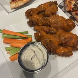 Farmington Pizza + Kitchen - Buffalo Wings